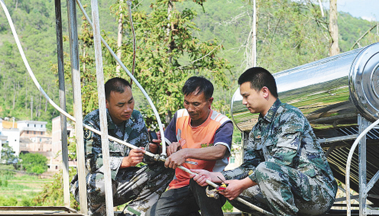 太陽(yáng)能電伴熱帶保障邊疆士兵生活用水